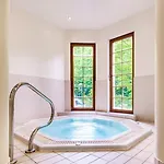 Konradowka Wellness & - 300 Metrow Do Centrum 3*