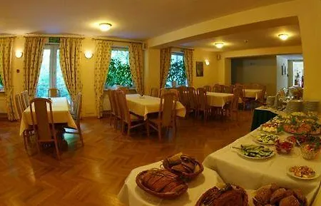 Szálloda Konradowka Wellness & - 300 Metrow Do Centrum