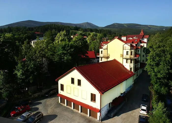 Ξενοδοχείο Konradowka Wellness & - 300 Metrow Do Centrum 3*