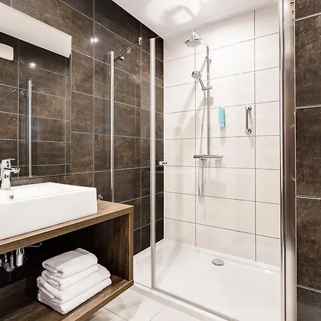 Szálloda Konradowka Wellness & - 300 Metrow Do Centrum